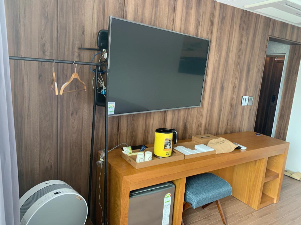 Am Ort Hotel Yeosu Extérieur photo